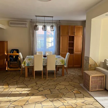 Balaton Charm Cottage, Your House In Hébergement de vacances